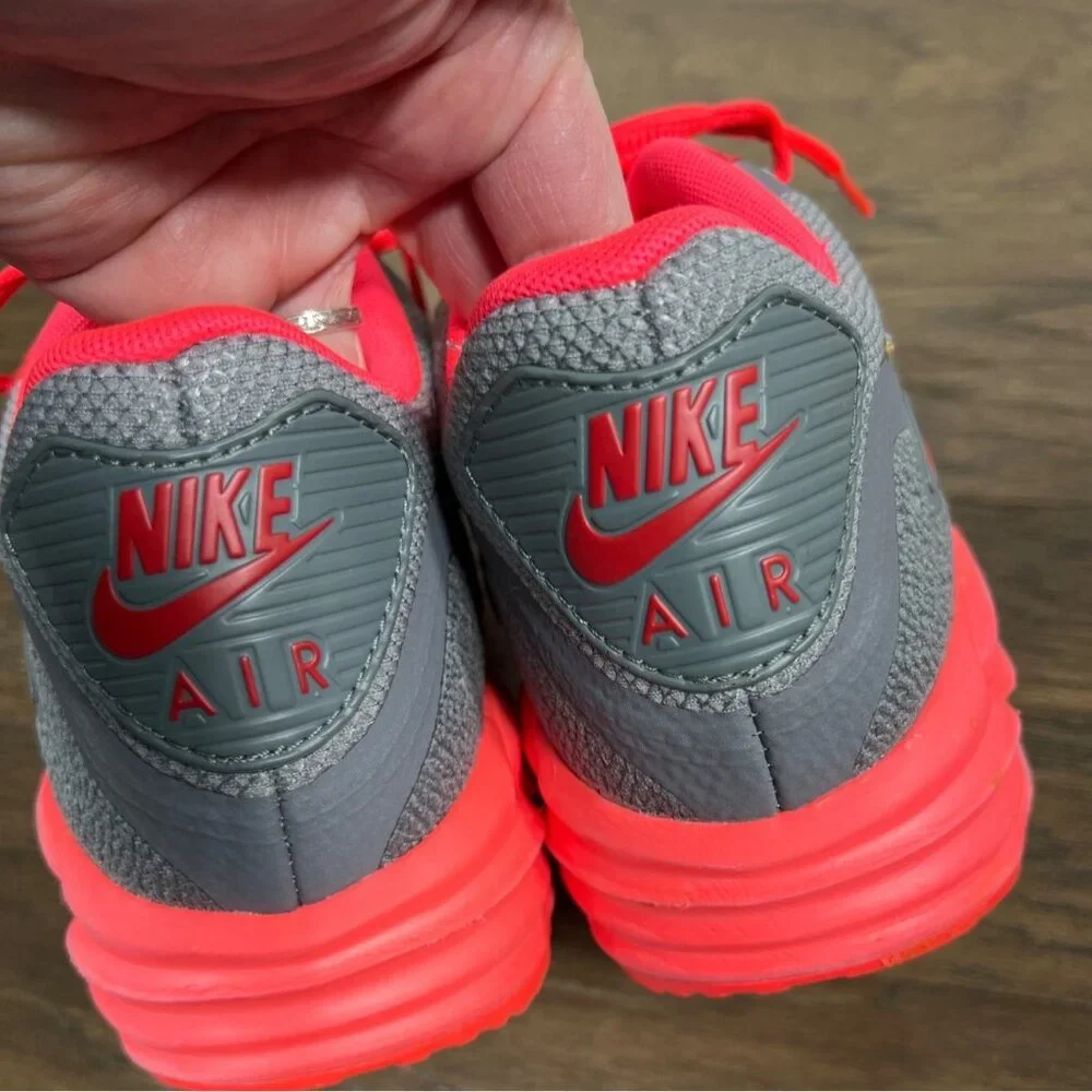 NIKE Air Max Lunarlon Running Shoes Fluorescent Pink Gray Ladies US Sz 9 EUC